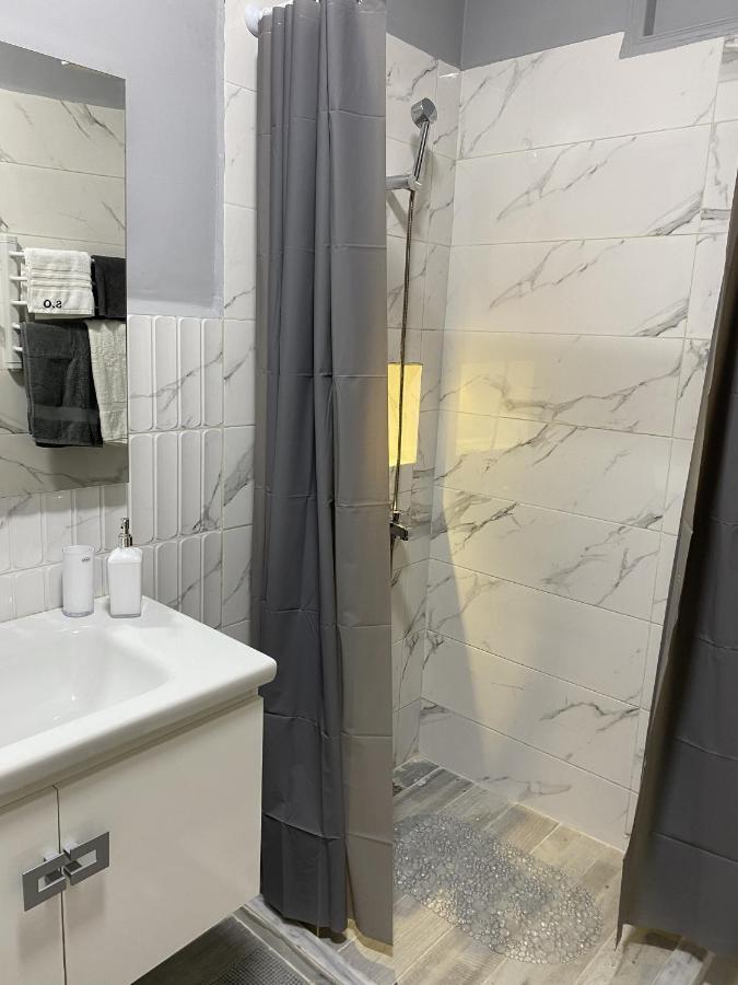 Appartement Moderne Et Spacieux Au Coeur De Tanger Exterior photo